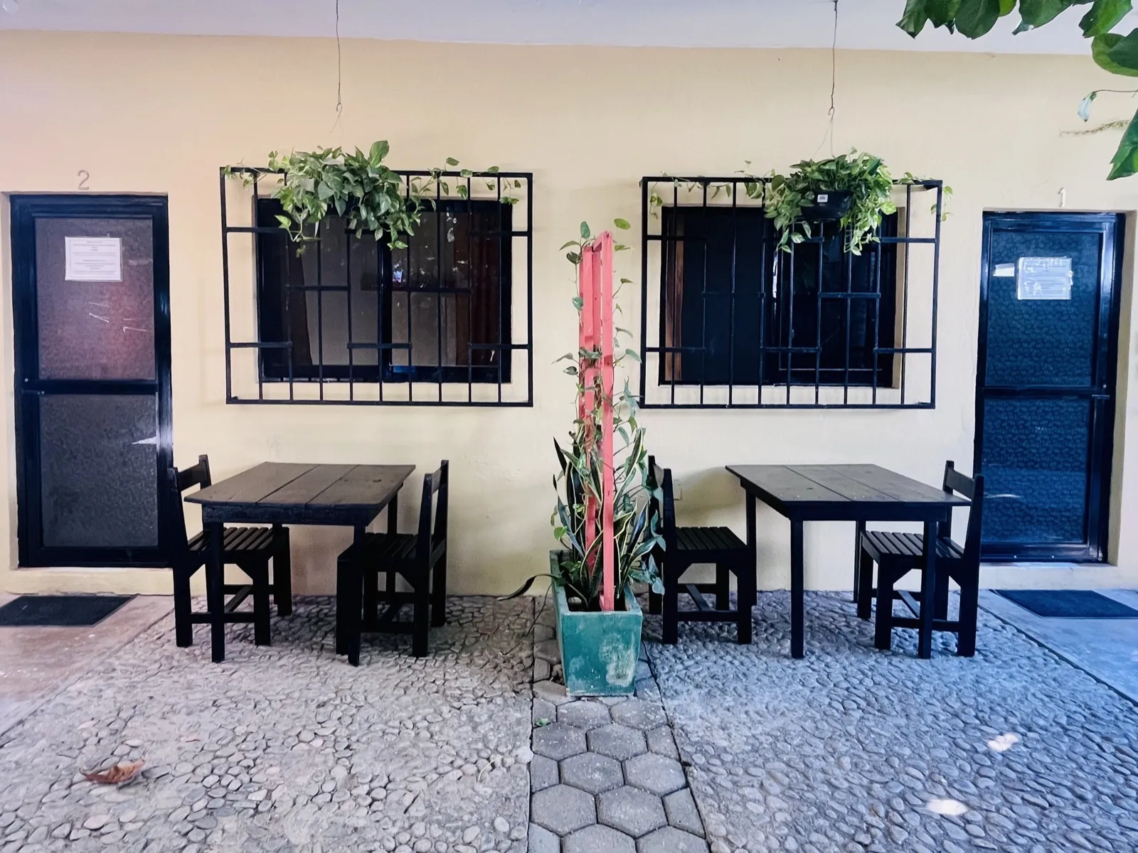 Patio con mesas de Palmar