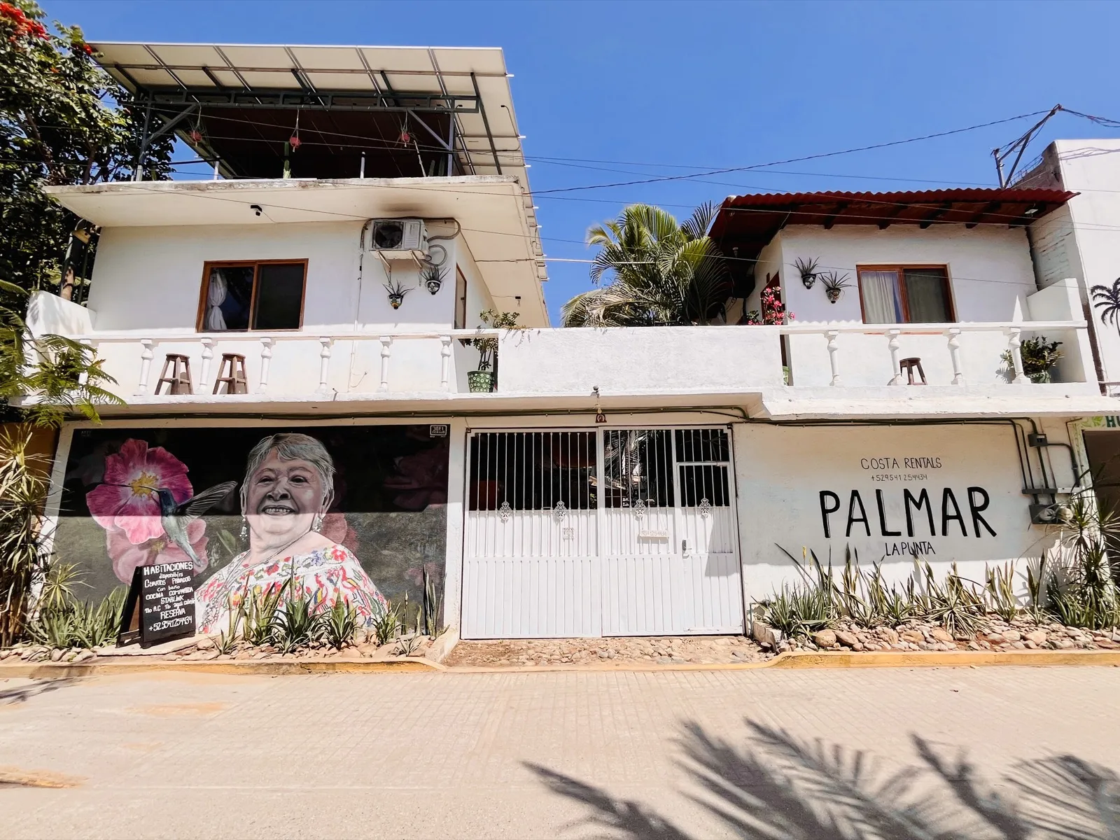 Fachada de Palmar La Punta